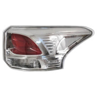 Фонарь задний MITSUBISHI OUTLANDER 13-15 прав SAT
